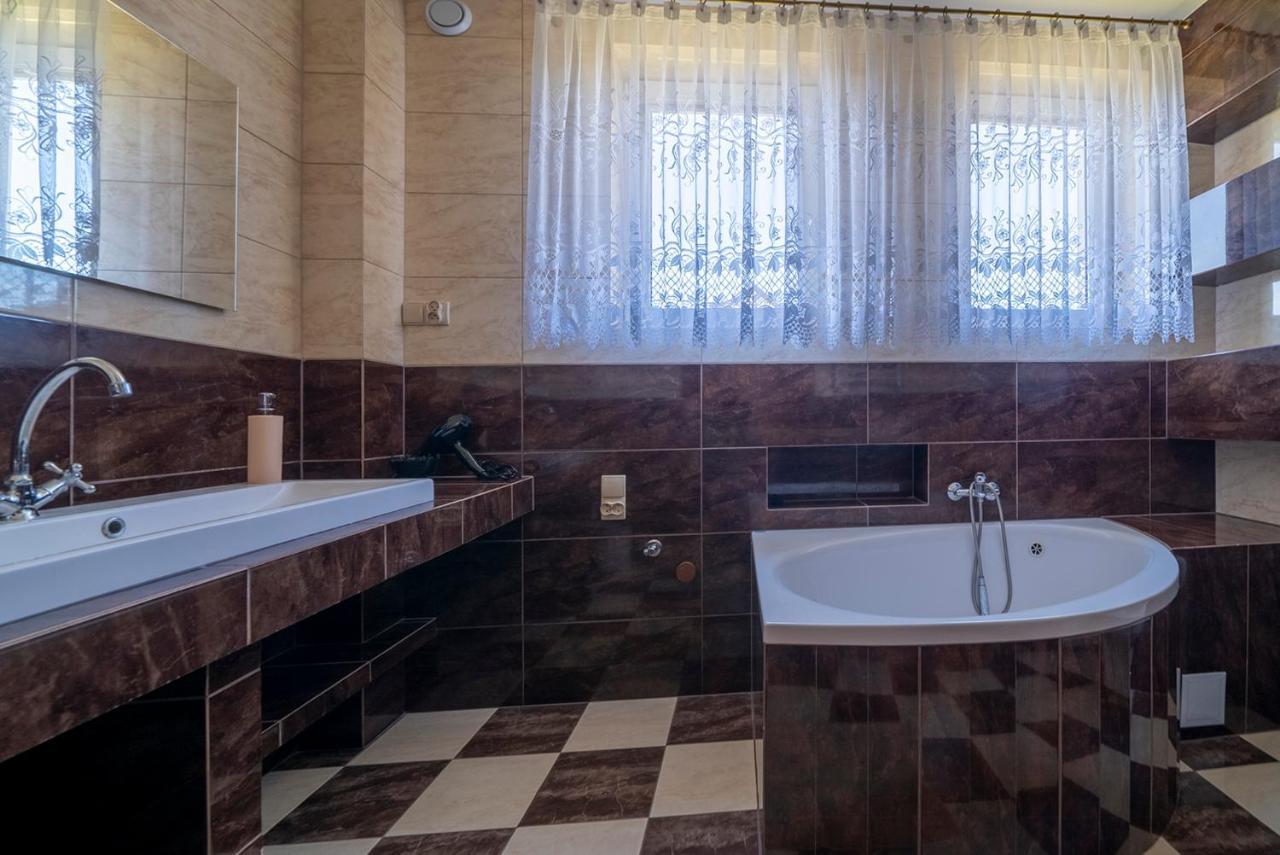 Pod Jedynkami Apartment Wladyslawowo Luaran gambar